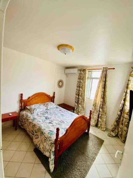 Апартаменты Habitation Nala Proche Bourg Тер-де-О Экстерьер фото
